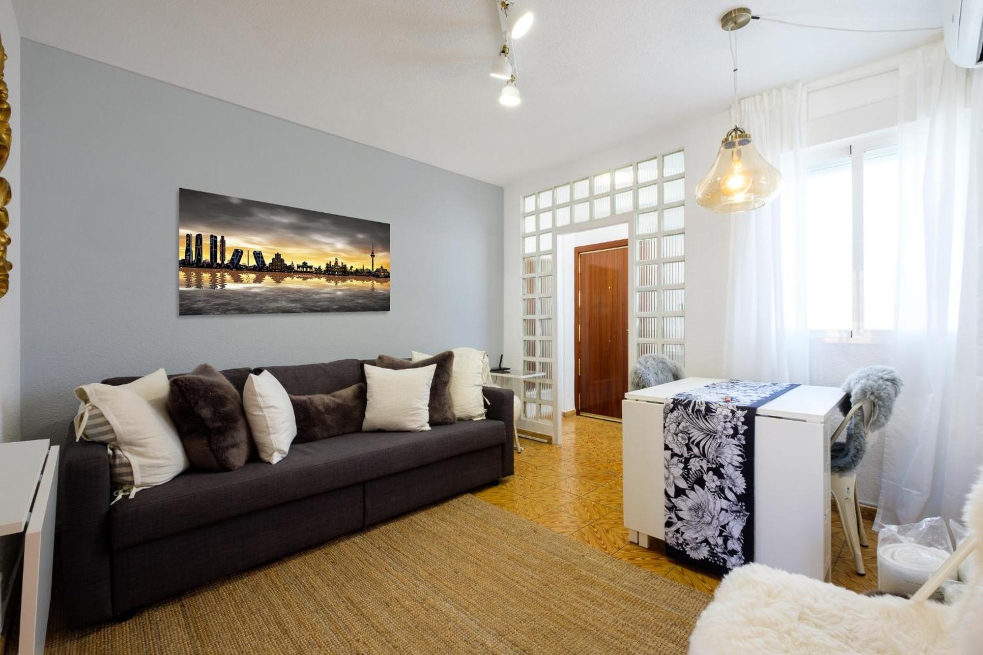 My City Home- Cozy Apartment At Aravaca Madrid Exterior foto