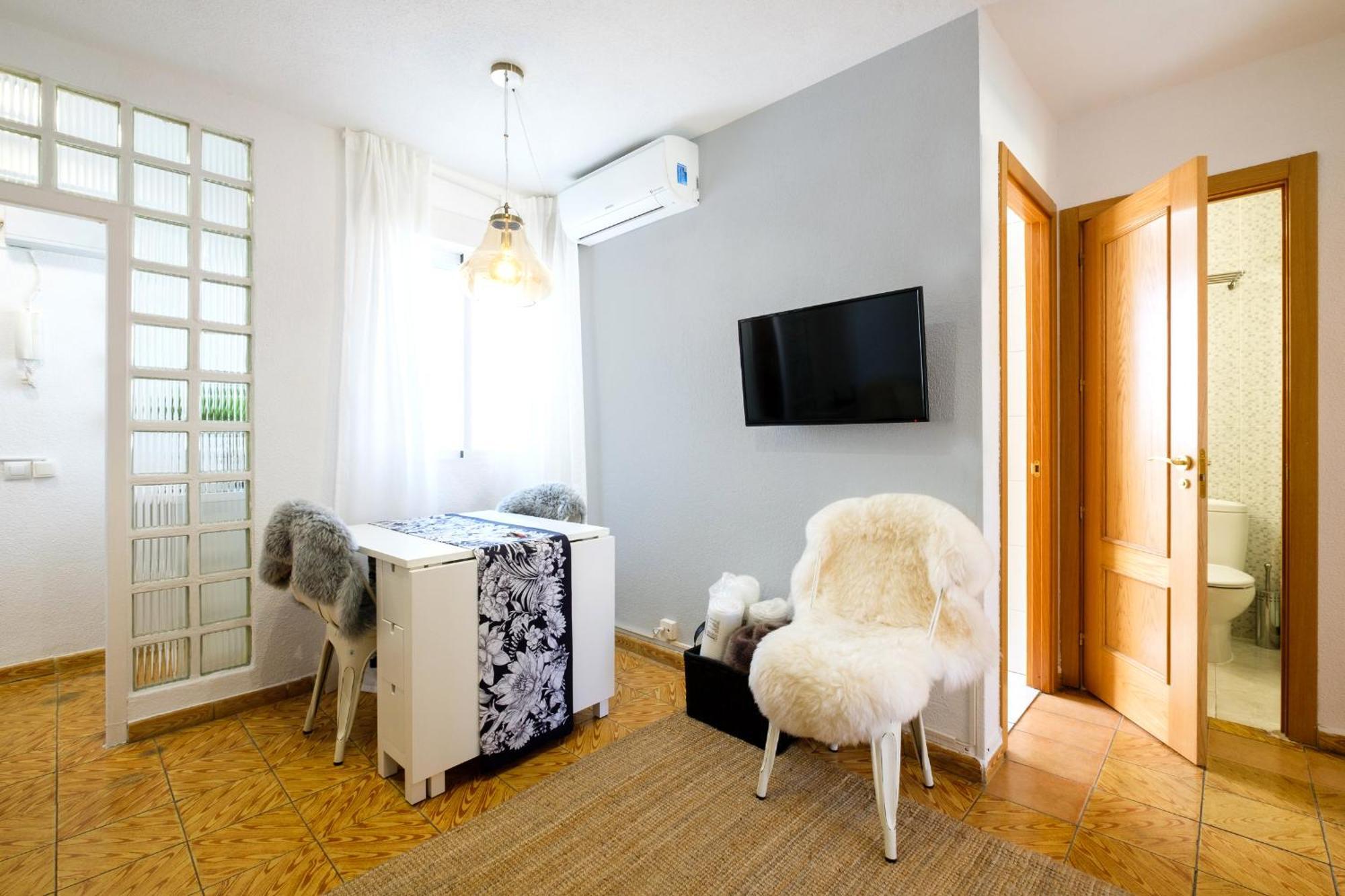 My City Home- Cozy Apartment At Aravaca Madrid Exterior foto
