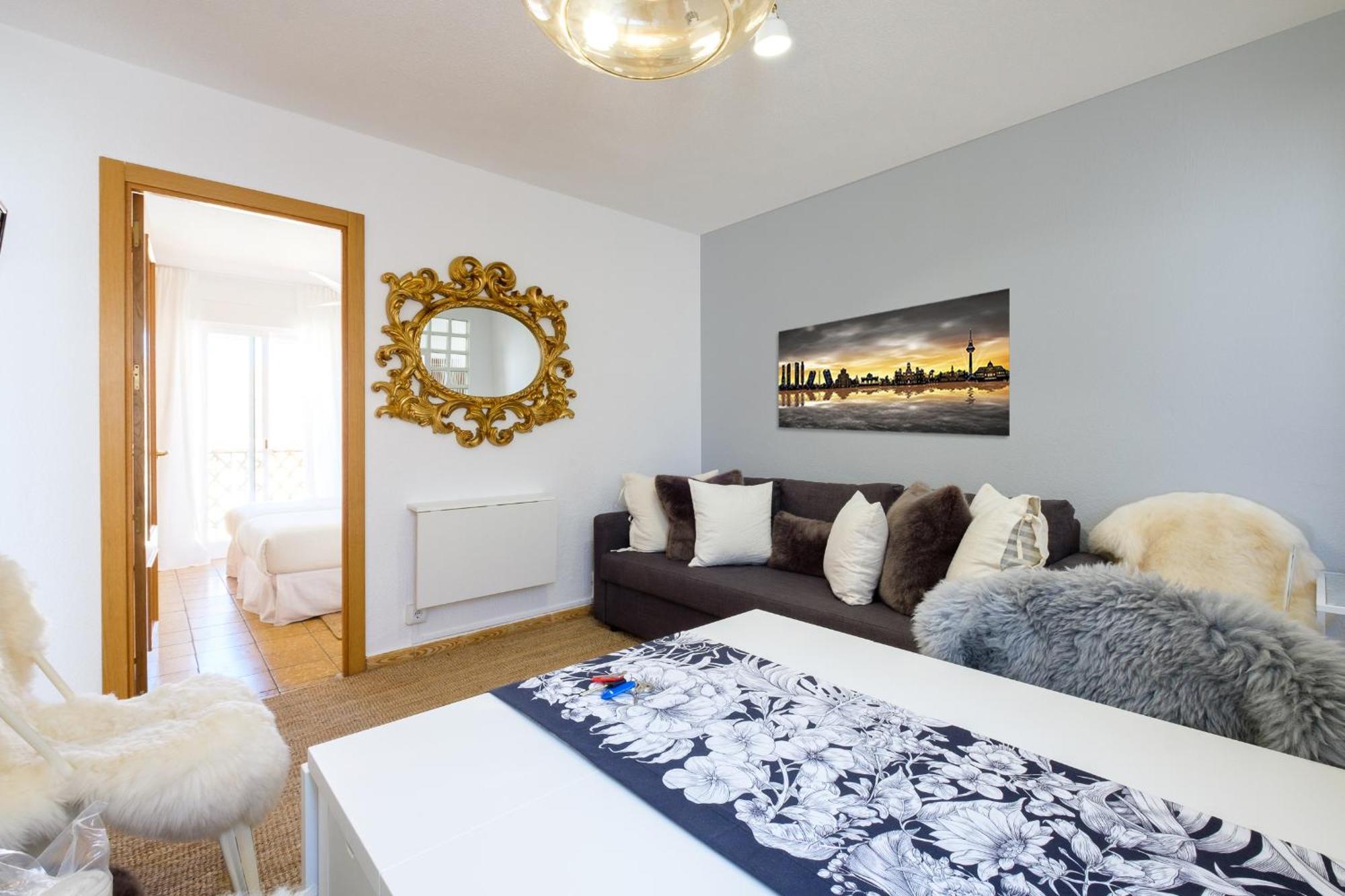 My City Home- Cozy Apartment At Aravaca Madrid Exterior foto